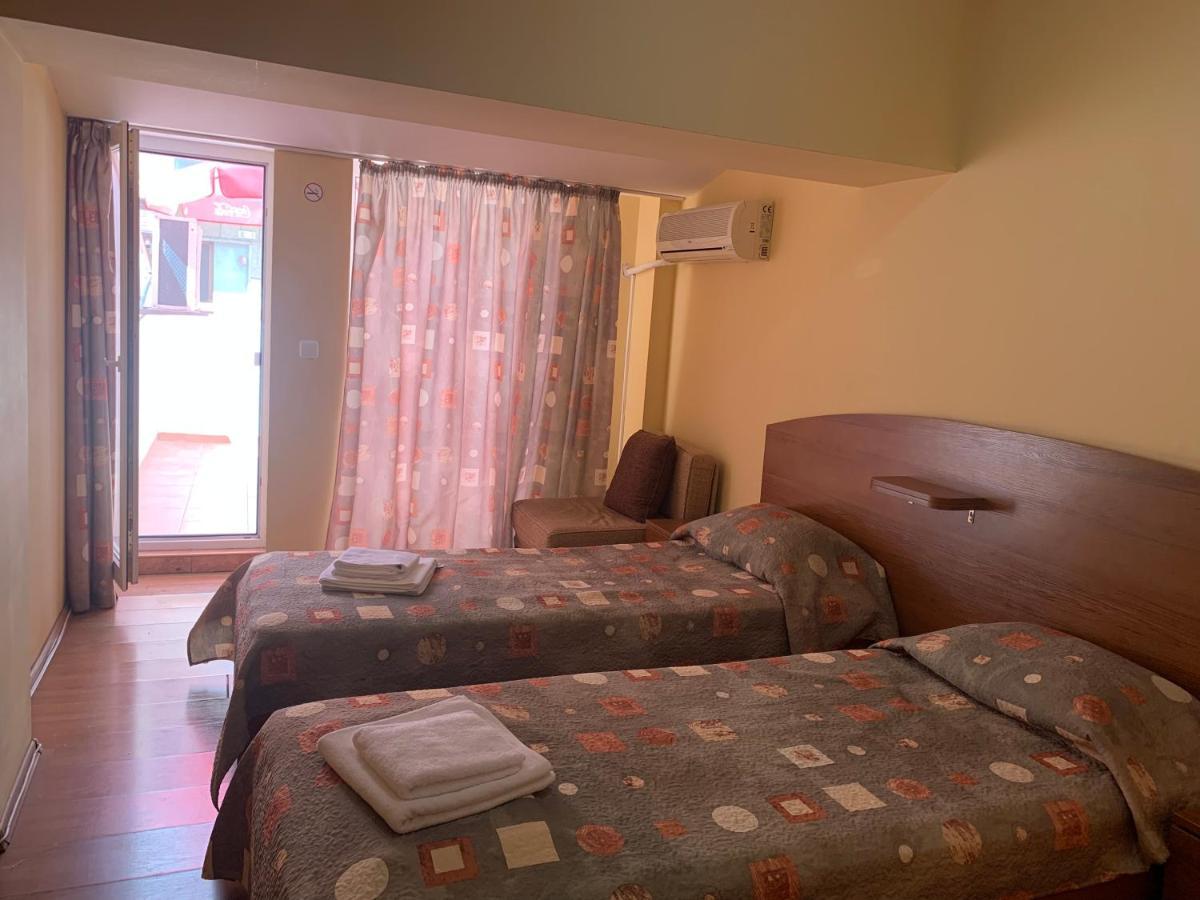 Sea Square Hotel Balcsik Kültér fotó