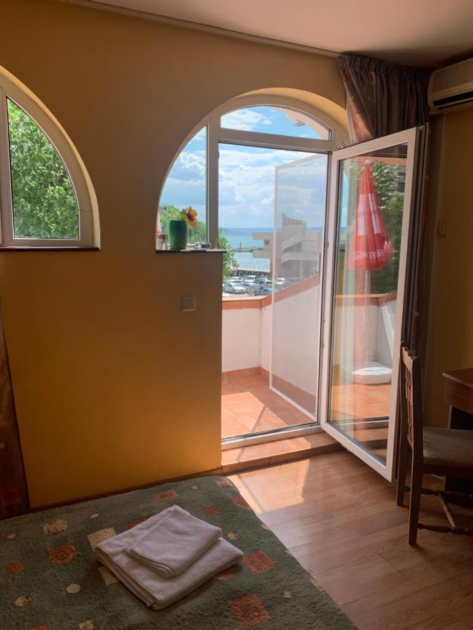 Sea Square Hotel Balcsik Kültér fotó