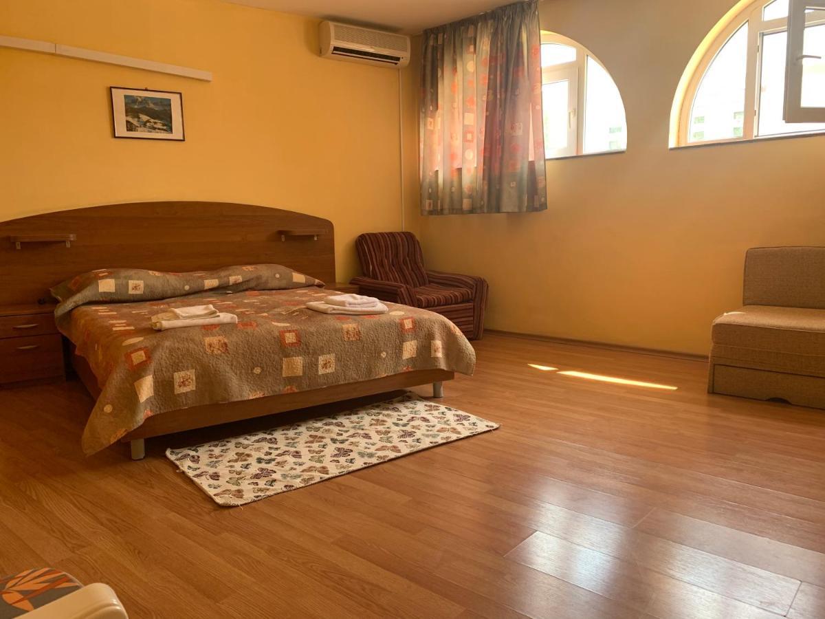 Sea Square Hotel Balcsik Kültér fotó