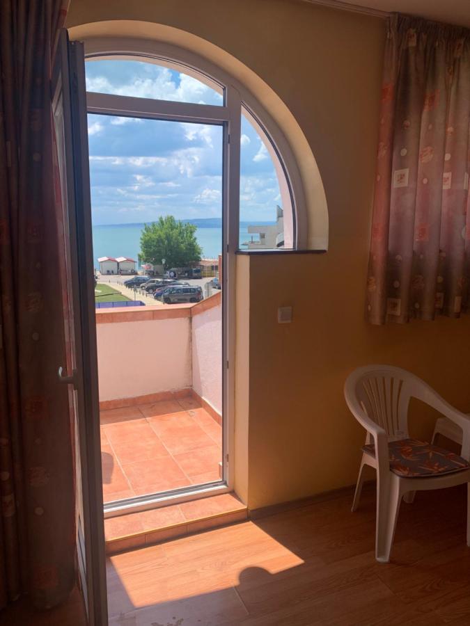 Sea Square Hotel Balcsik Kültér fotó